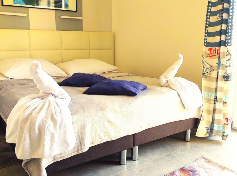 Pensjonacik Cyklada 2-os. pok&oacute;j z balkonem i ( ł&oacute;żko małżeńskie lub 2 pojedyncze) , nr 2?v=1.0