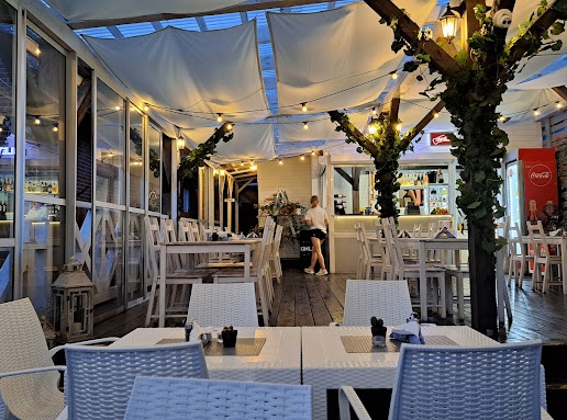  Restauracja Sopra
