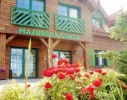 Hotel Mazurska Chata Kameralny obiekt Mazurska Chata położony wśród natury, 10 min. od centrum Mikołajek