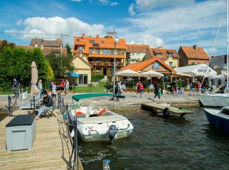 Promenada Apartamenty i Domek Nad Jeziorem ?v=1.0