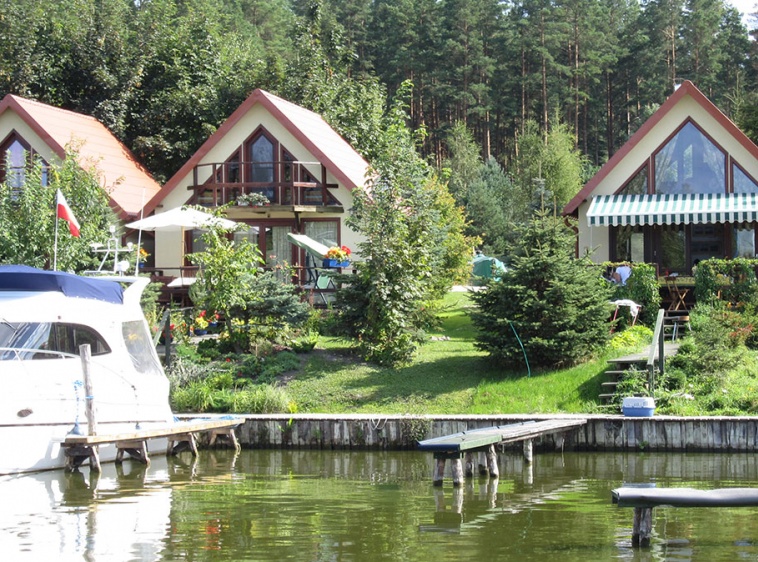 Letni Ogród. Port club, port jachtowy